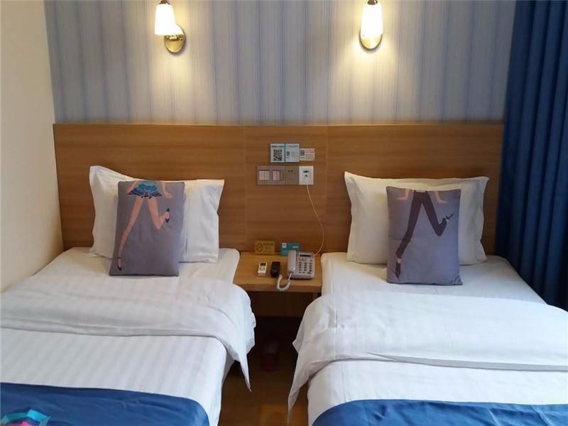 Pai Hotel Yuxi Tonghai Zewnętrze zdjęcie