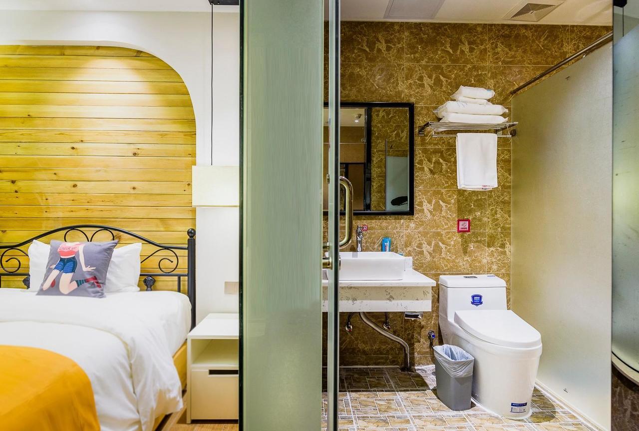 Pai Hotel Yuxi Tonghai Zewnętrze zdjęcie
