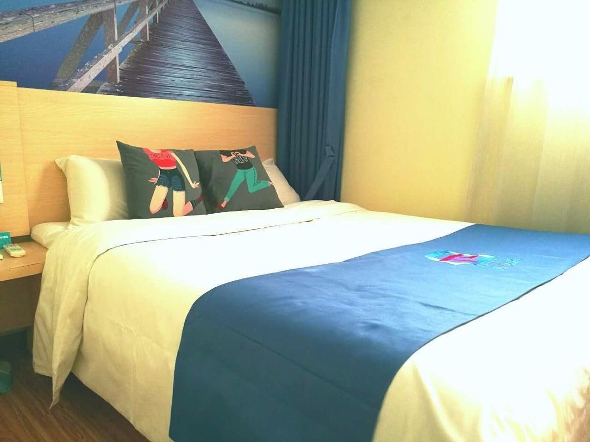 Pai Hotel Yuxi Tonghai Zewnętrze zdjęcie